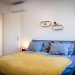 Denis Apartamento
